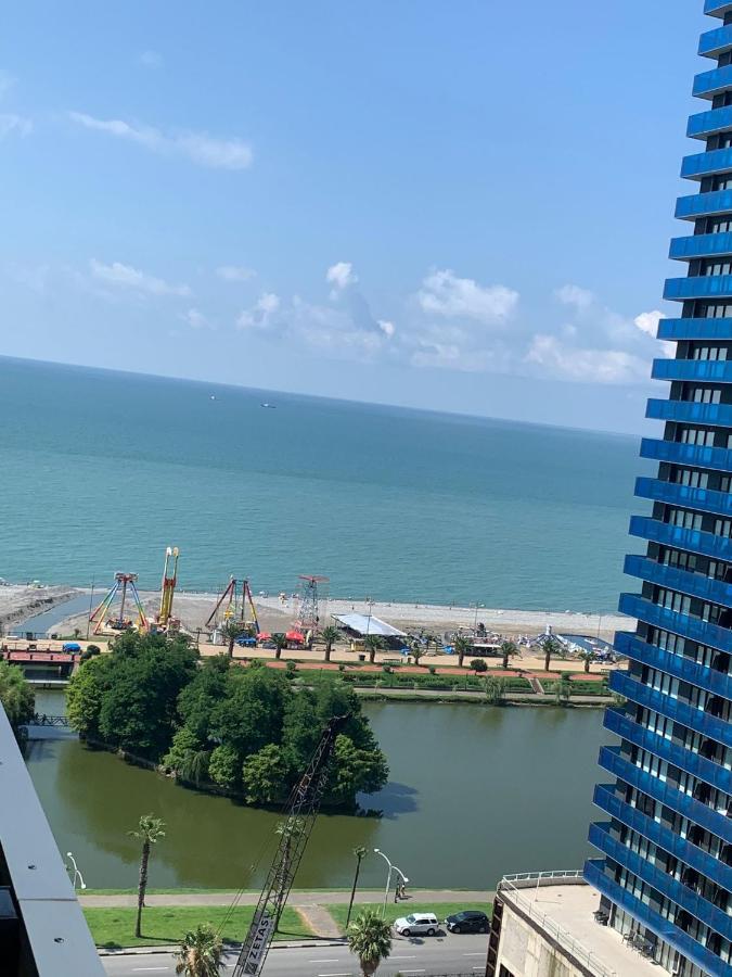 Orbi City Elit Class Suit Batumi Exterior foto